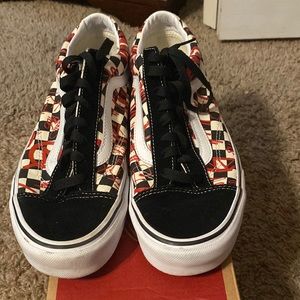 VANS Skateboarding,Bmx, and snowboarding shoes
